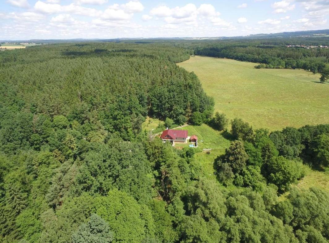 Holiday Home Turovec ตาบอร์ ภายนอก รูปภาพ
